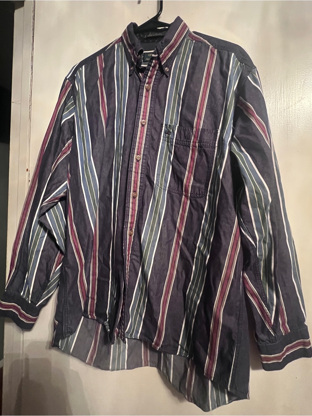 Vtg Colours by Alexander Julian Mens Button Down Shirt M Striped
